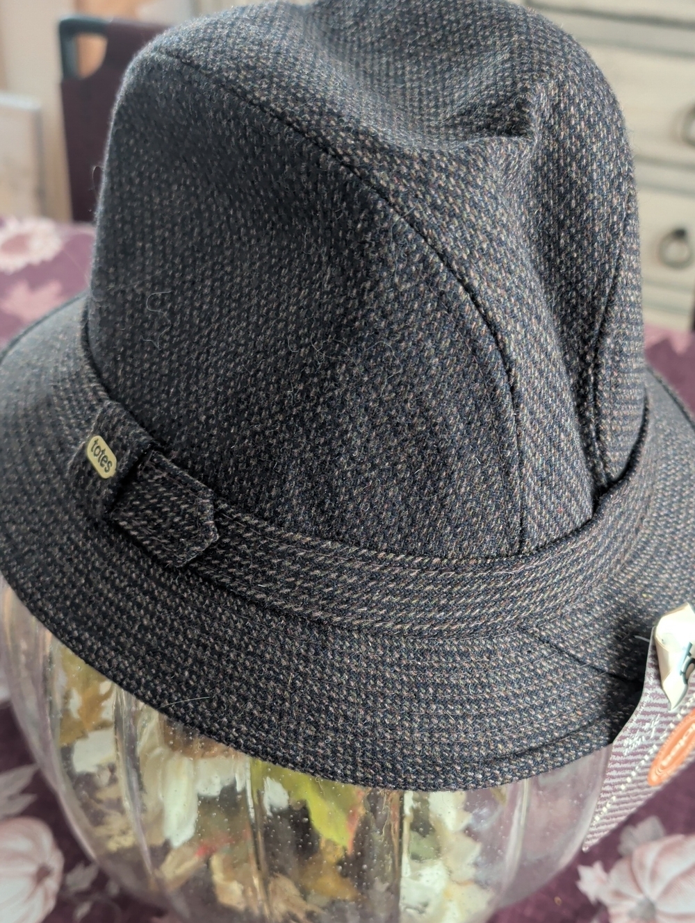 Net Men's Totes Hat